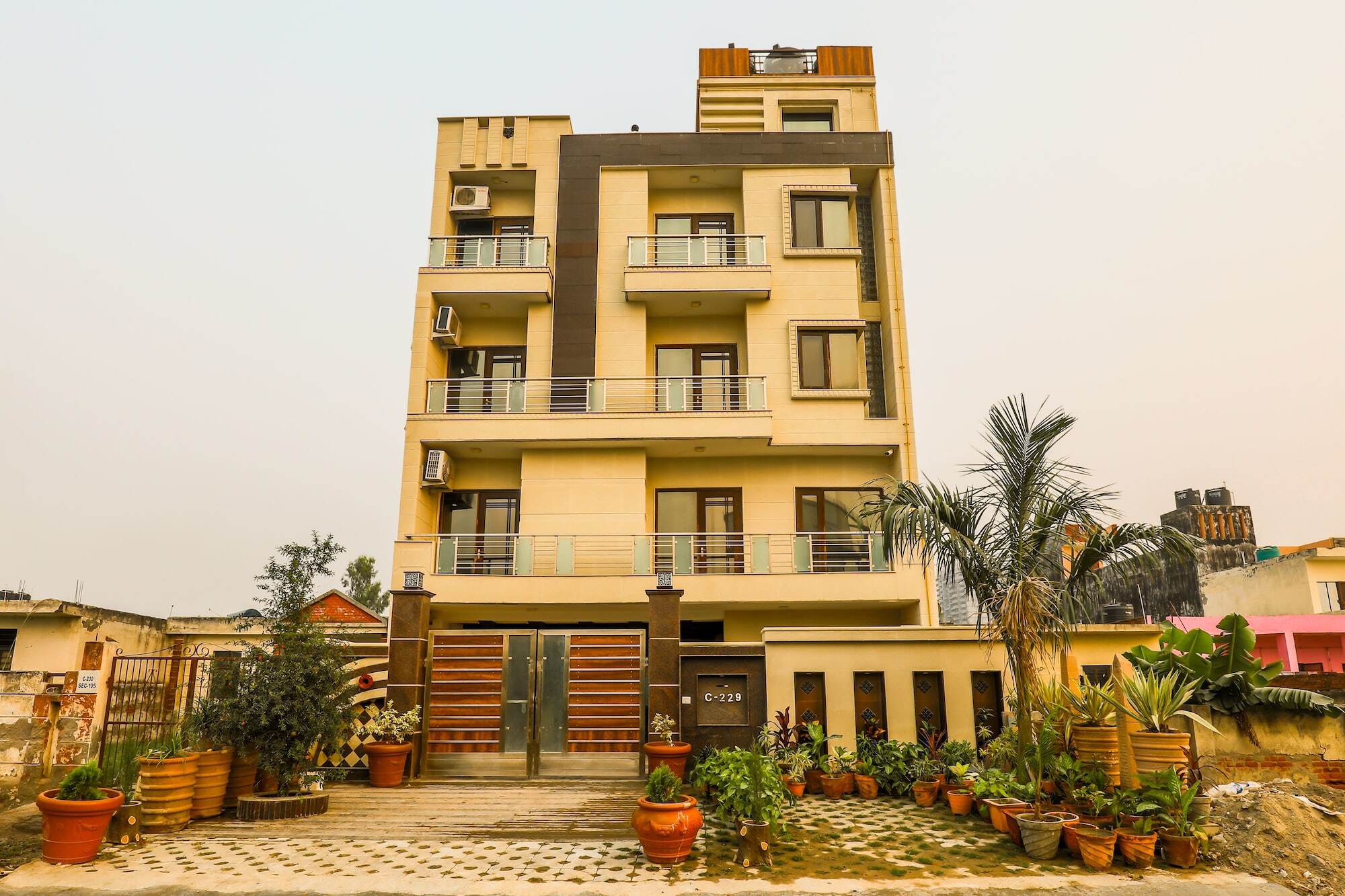 Itsy Hotels Hamlets Stay Noida Exterior foto